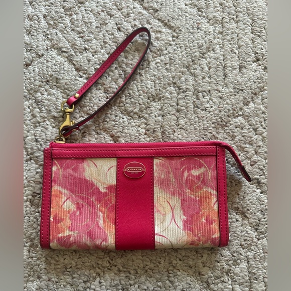 Coach Handbags - Coach Pink and Cream Floral Wristlet
